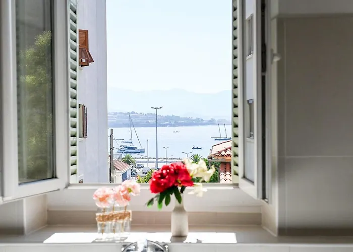 Alba - Glimpse Of The Sea Sea Nearby Apartment